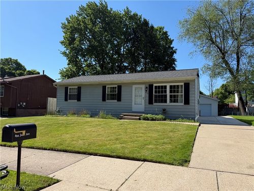894 Jean Ave, Akron, OH, 44310-1775 | Card Image
