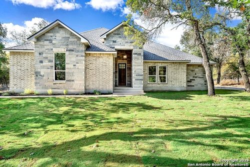 177 Timber Pl, La Vernia, TX, 78121-0120 | Card Image