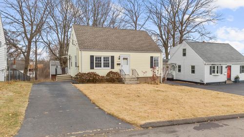 17 Hillside Avenue, West Haven, CT, 06516 | Card Image