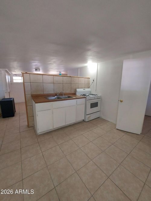 a-206 N 1st St, Sierra Vista, AZ, 85635-1576 | Card Image