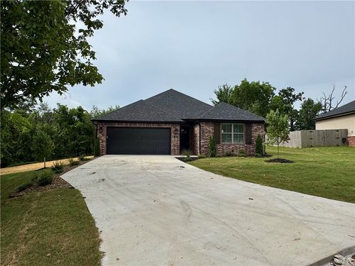 15 Blairgowrie Cir, Bella Vista, AR, 72715-5717 | Card Image
