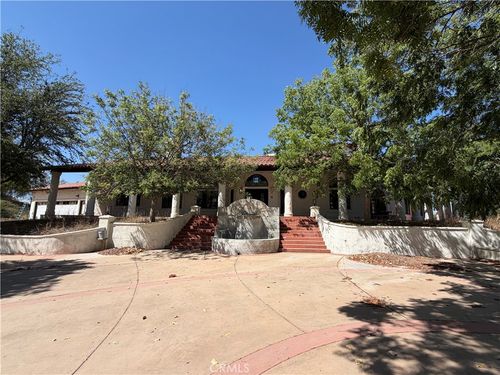16515 Valley Ranch Rd, Canyon Country, CA, 91387-3657 | Card Image