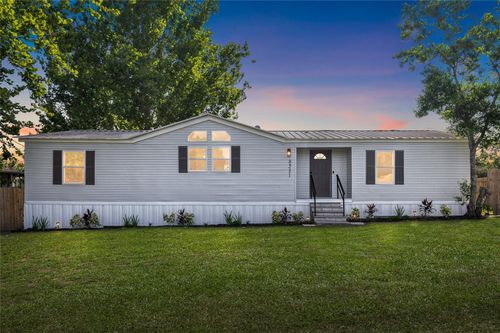 8531 Semmes St, Zephyrhills, FL, 33540-5444 | Card Image