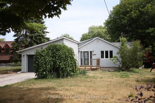 15 River Dr, River Drive Park, ON, L9N1A6 | Card Image