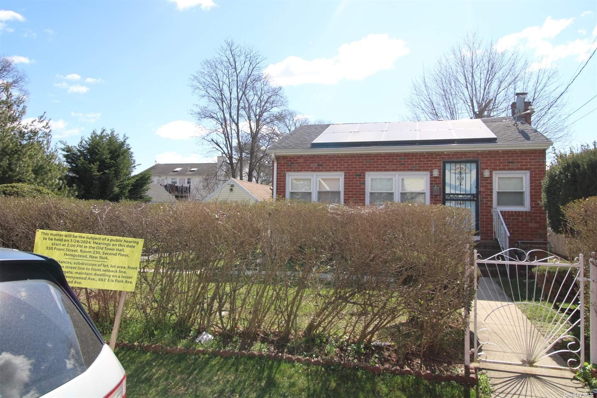 146 E Pennywood Avenue, For Sale in Roosevelt Zoocasa