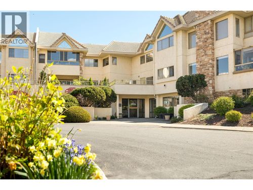 215-3335 Richter St, Kelowna, BC, V1W3Y1 | Card Image