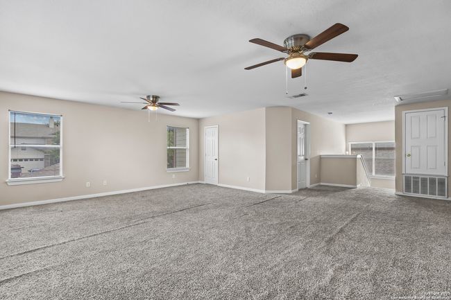 156 Springtree Blf, House other with 4 bedrooms, 3 bathrooms and null parking in Cibolo TX | Image 31
