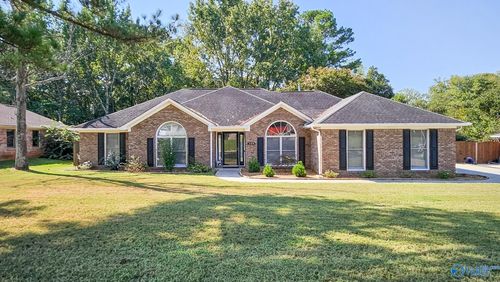 299 Knox Creek Trl Nw, Madison, AL, 35757-6852 | Card Image