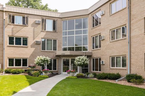 apt-212-4350 Brookside Ct, Edina, MN, 55436-1456 | Card Image