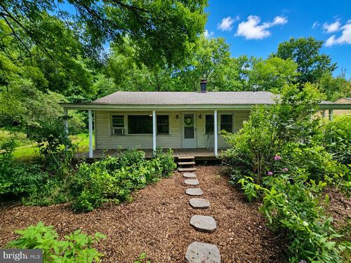 91 Brandywine St, CHADDS FORD, PA, 19317-9053 | Card Image