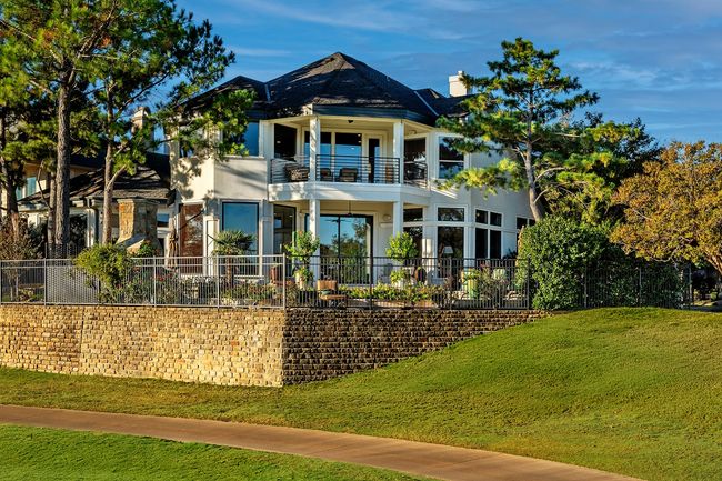 502 Regency Xing, House other with 4 bedrooms, 7 bathrooms and null parking in Southlake TX | Image 37