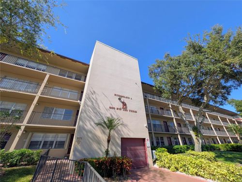 apt-202b-850 Sw 133rd Ter, Pembroke Pines, FL, 33027-6455 | Card Image