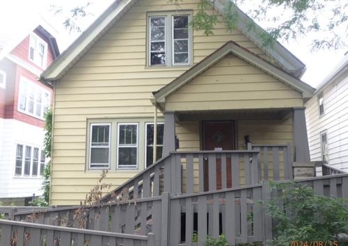 3206 N 12th St, Milwaukee, WI, 53206 | Card Image