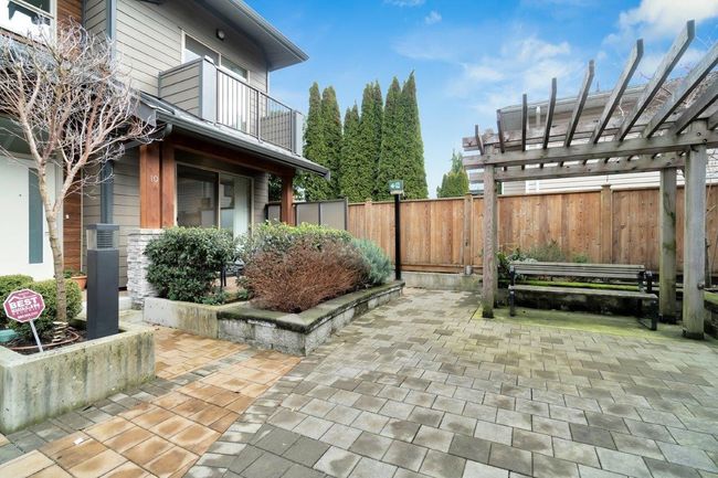244 E 5 Th Street, Townhouse with 4 bedrooms, 2 bathrooms and 2 parking in North Vancouver BC | Image 30