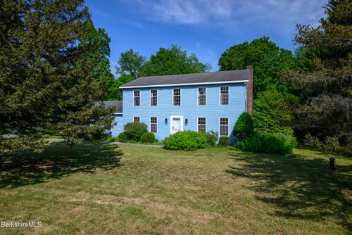 245 Southshire Dr, Bennington, VT, 05201-9355 | Card Image