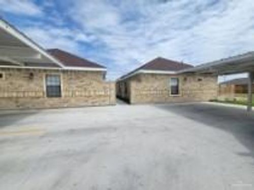 2-1012 W Sunset Valley Street, Mission, TX, 78573 | Card Image