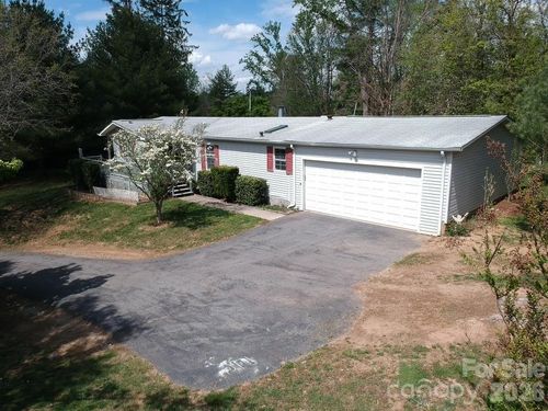 47 Eve Drive, Asheville, NC, 28806 | Card Image