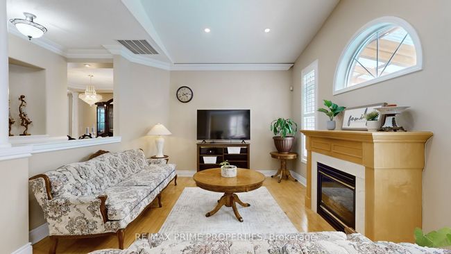 869 Strouds Lane, House other with 5 bedrooms, 4 bathrooms and 4 parking in Pickering ON | Image 11