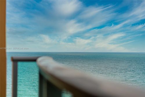 1617-2501 S Ocean Dr, Hollywood, FL, 33019-2618 | Card Image