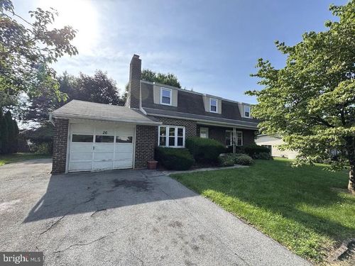 26 Dorchester Dr, WYOMISSING, PA, 19610-1812 | Card Image