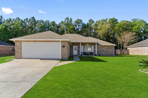 6911 Pinehurst Drive, Ocean Springs, MS, 39564 | Card Image