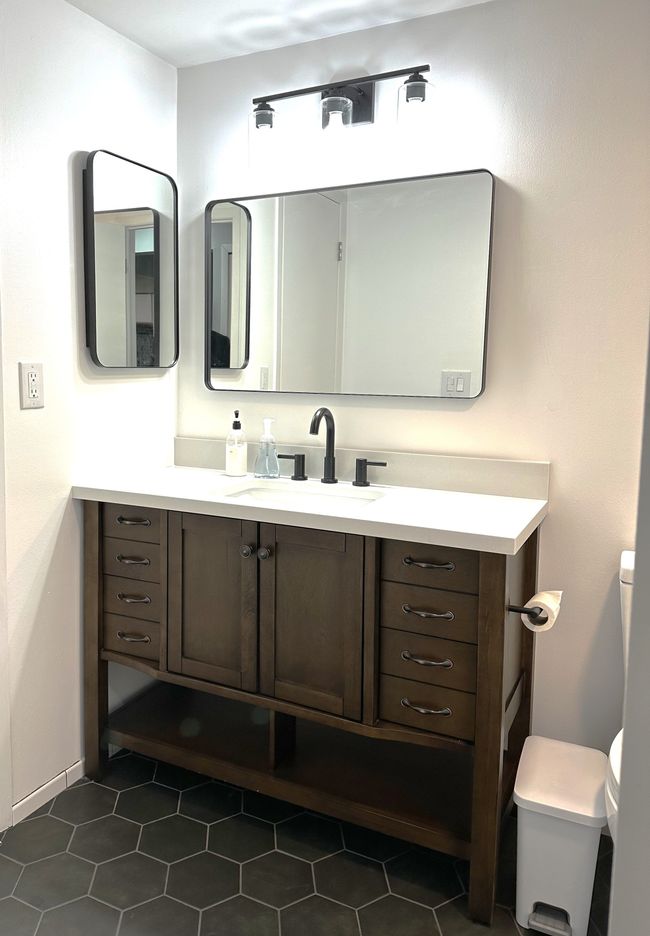 APT-3 - 1683 Riverside Dr, Condo with 2 bedrooms, 2 bathrooms and null parking in Rochester Hills MI | Image 15