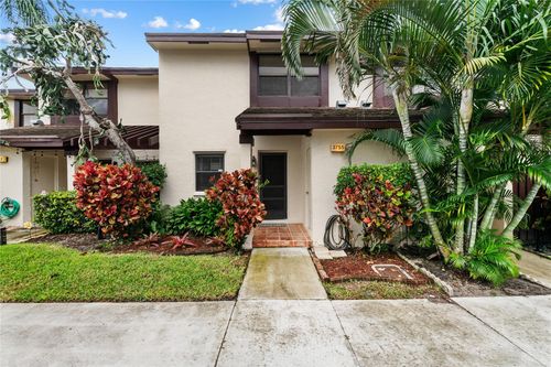 3755-3755 Carambola Cir N, Coconut Creek, FL, 33066-2443 | Card Image