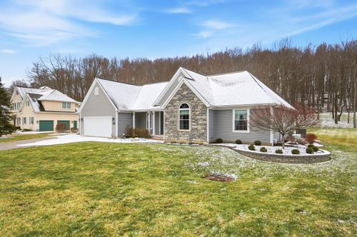 441 Gleneagles Dr, Newark, OH, 43055-8651 | Card Image