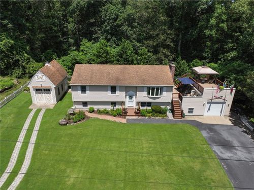 136 Plum Point Rd, Saunderstown, RI, 02874-2706 | Card Image