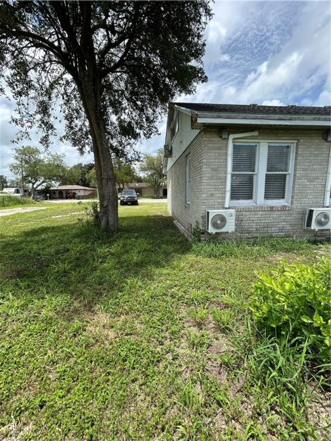 208 Scott St, House other with 3 bedrooms, 1 bathrooms and null parking in Alice TX | Image 18