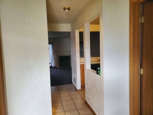 434 Amphitheater Dr, Rockford, IL, 61107-5866 | Card Image