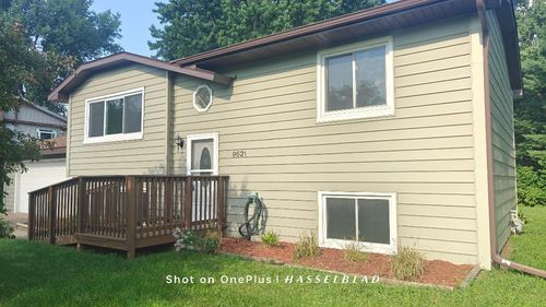 9521 Aspen Ave Ne, Circle Pines, MN, 55014-3403 | Card Image