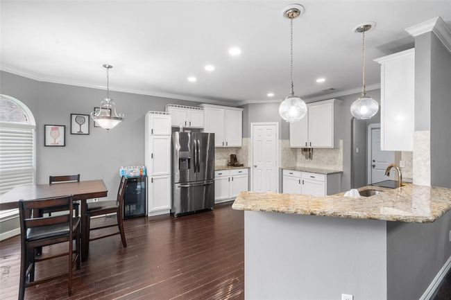 718 S Diamondhead Blvd, House other with 5 bedrooms, 4 bathrooms and null parking in Crosby TX | Image 16