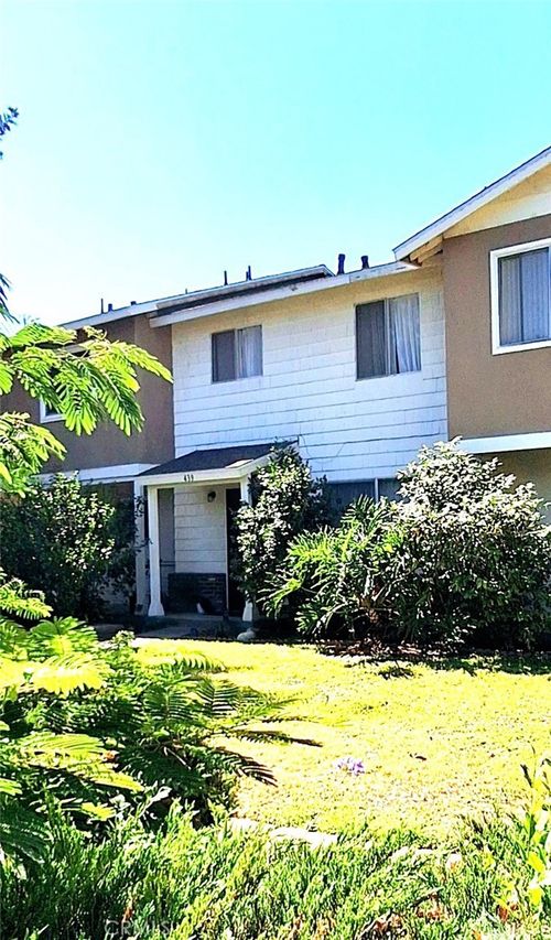 439 N Rockvale Ave, Azusa, CA, 91702 | Card Image