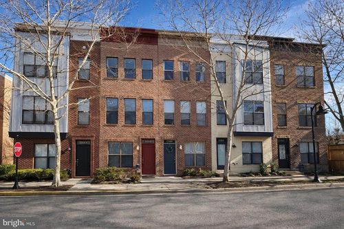 5511 44th Ave, HYATTSVILLE, MD, 20781-1649 | Card Image