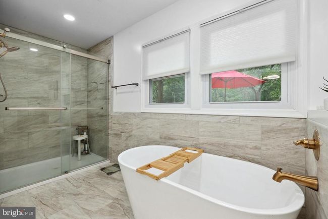 8170 Sinclair Mill Rd, House other with 4 bedrooms, 3 bathrooms and null parking in MANASSAS VA | Image 17
