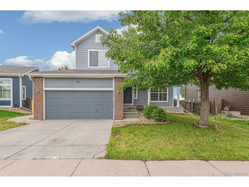 15762 Olmsted Pl, Denver, CO, 80239-6610 | Card Image