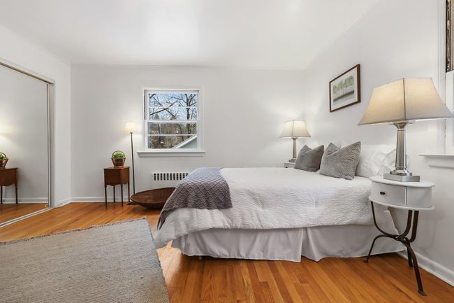 Alternate view with walk in closet on left | Image 16