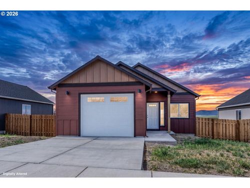 510 6th St, Metolius, OR, 97741-2380 | Card Image