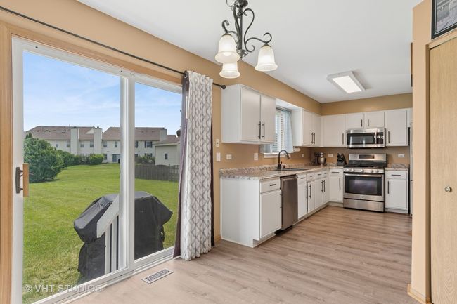2477 Smithfield Ct, House other with 3 bedrooms, 3 bathrooms and 2 parking in Aurora IL | Image 7