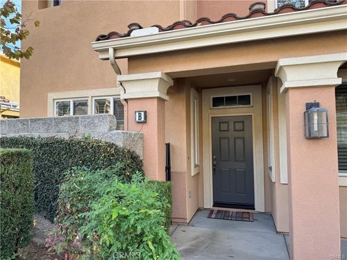 unit-b-2986 Arbolitos Ln, Simi Valley, CA, 93063-0135 | Card Image
