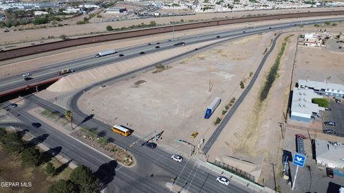 631 N Yarbrough Drive, El Paso, TX, 79915 | Card Image