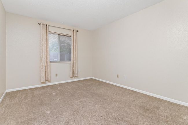 961 Green Meadow St, House other with 3 bedrooms, 2 bathrooms and null parking in Beaumont TX | Image 11