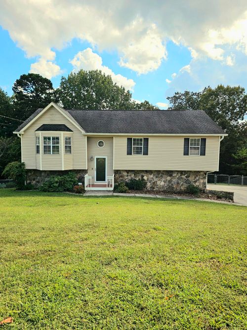 325 Glenda Ln, Ringgold, GA, 30736-3423 | Card Image