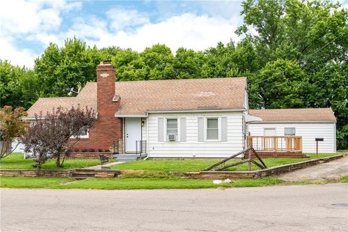 2121 Berwyck Ave, Dayton, OH, 45414-5639 | Card Image