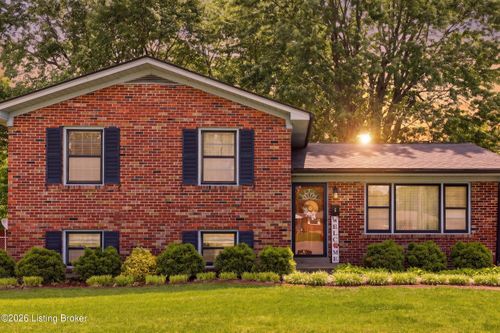 6 Harned Ct, Louisville, KY, 40229-1132 | Card Image
