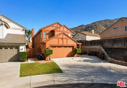11467 Aspencliff Ct, Fontana, CA, 92337-0854 | Card Image
