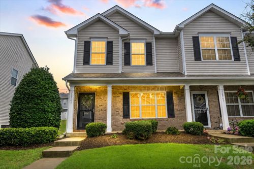 10563 Stoneacre Ct, Pineville, NC, 28134-6421 | Card Image