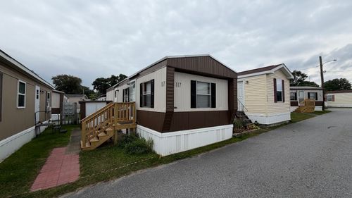 117-557 Sw Cutoff, Worcester, MA, 01607-1764 | Card Image