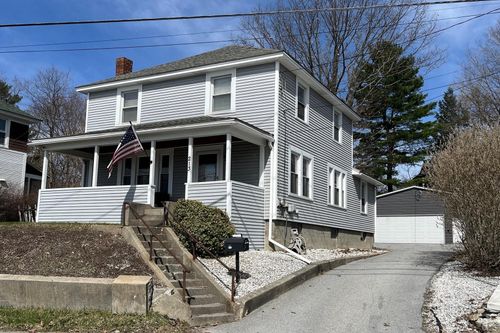 213 Columbian Ave, Rutland, VT, 05701-2720 | Card Image